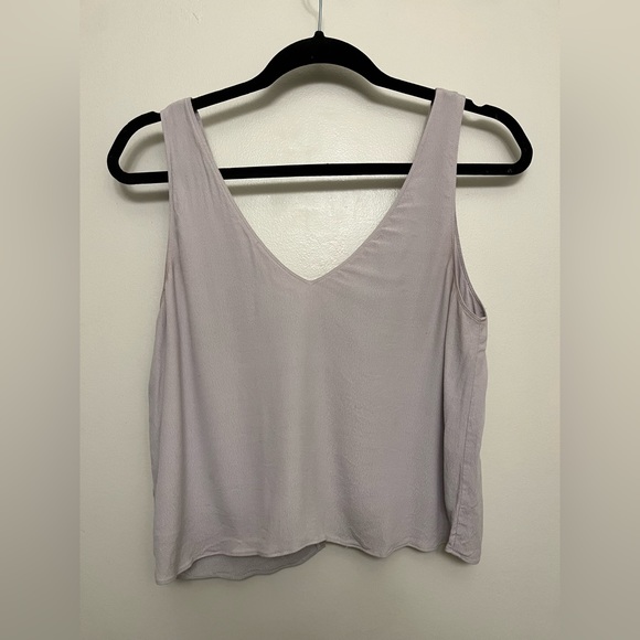 Aritzia - Wilfred Free Kempner Top in Lilac - Picture 1 of 12